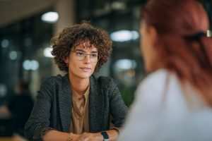 Quels services propose la CMT Banque pour ses clients